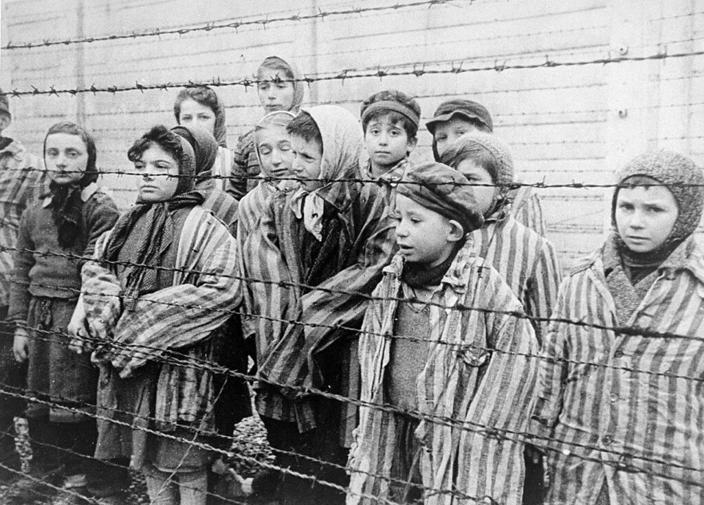 auschwitz-twins-children-mengele